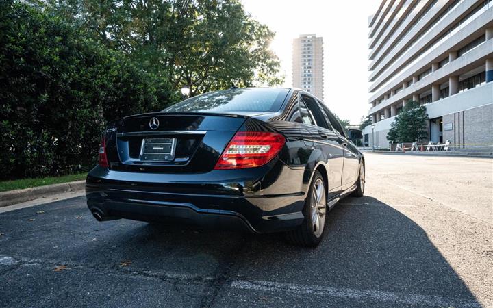 $12000 : 2013 MERCEDES-BENZ C-CLASS image 4