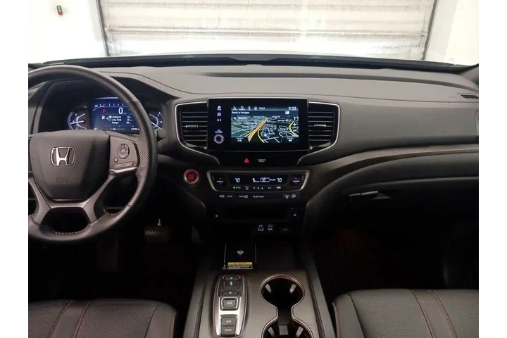 $38998 : Honda Passport 2024 AWD Trai image 9