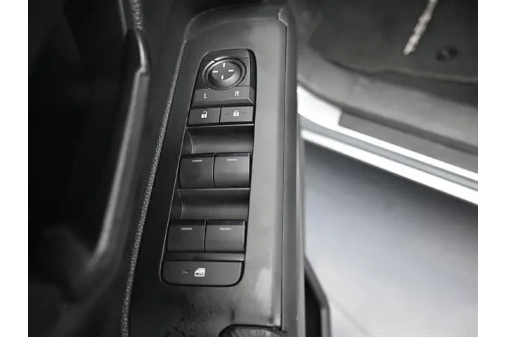 $32995 : Toyota Tacoma 2024 4x2 SR 4d image 5