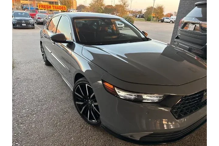 $28072 : Honda Accord Hybrid 2023 Tou image 5