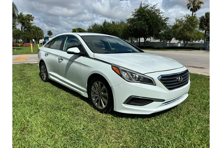 $4300 : Sonata Sport 2.5 image 1