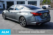 $16420 : Nissan Altima 2019 2.5 SR 4d thumbnail