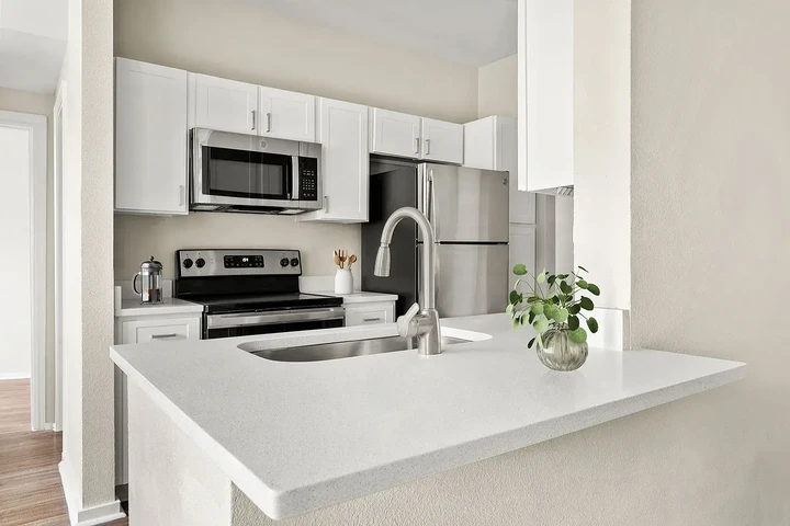 $1500 : home is Available for rent !! image 6