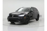 $25998 : Volkswagen Tiguan 2022 SE R- thumbnail