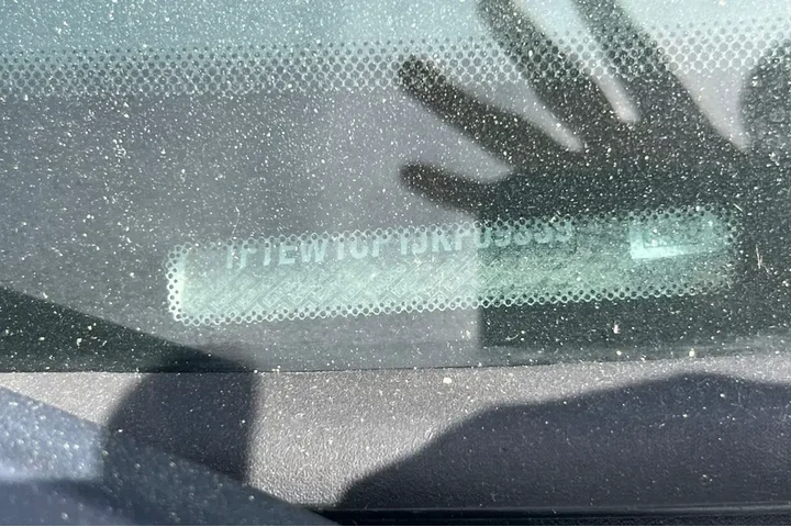 $27994 : Ford F-150 2018 4x2 Lariat 4 image 3