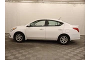 $8994 : Nissan Versa 2017 1.6 SV 4dr thumbnail