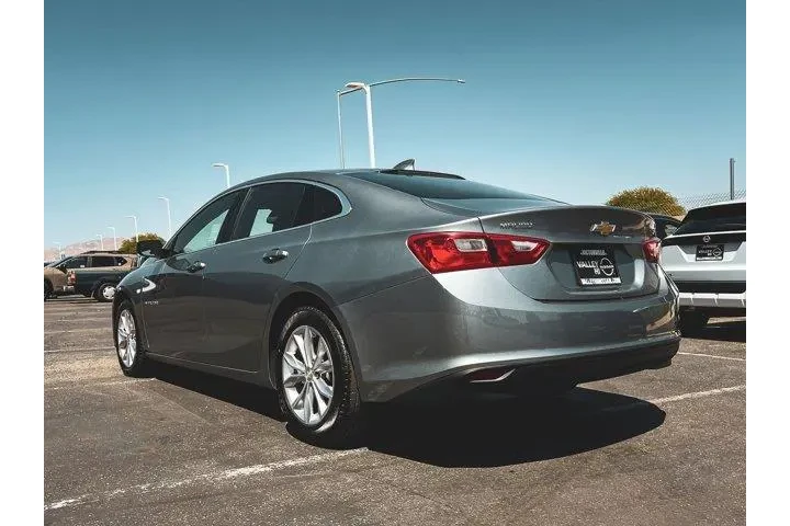 $17997 : Chevrolet Malibu 2023 LT 4dr image 5