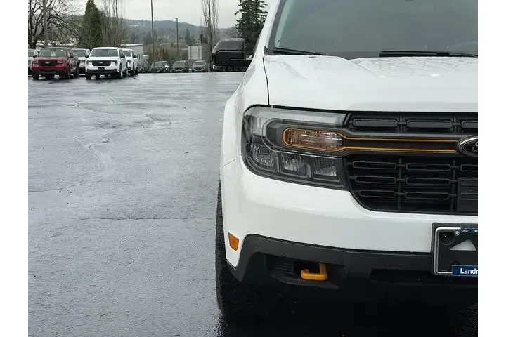 $34683 : Ford Maverick 2024 AWD Laria image 9