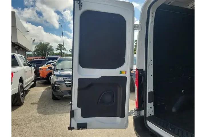 $39891 : Ford Transit 2024 250 3dr LW image 8