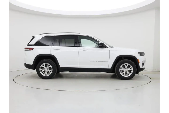 $26998 : Jeep Grand Cherokee 2023 4x2 image 7