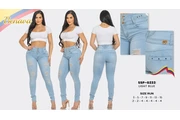 $18 : PANTALONES COLOMBIANOS $18 thumbnail