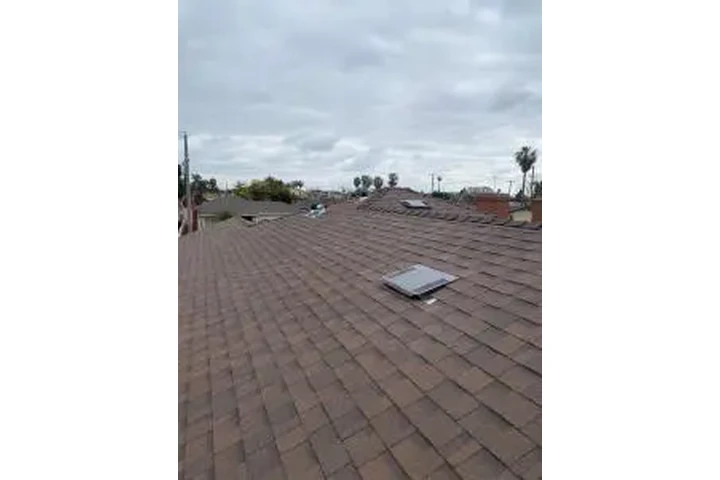 🌟🏠 SANTA CRUZ ROOFING 🏠🌟 image 1