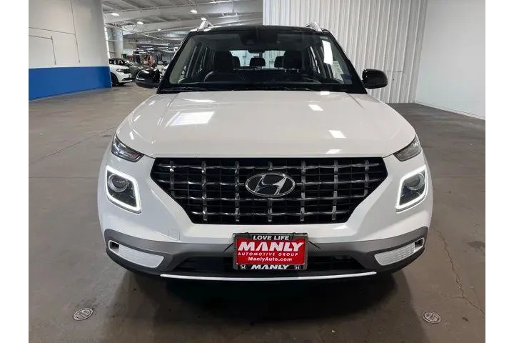 $17940 : Hyundai VENUE 2022 Limited 4 image 8