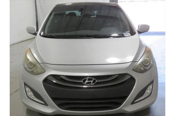 $8940 : Hyundai ELANTRA GT 2013 4dr image 2