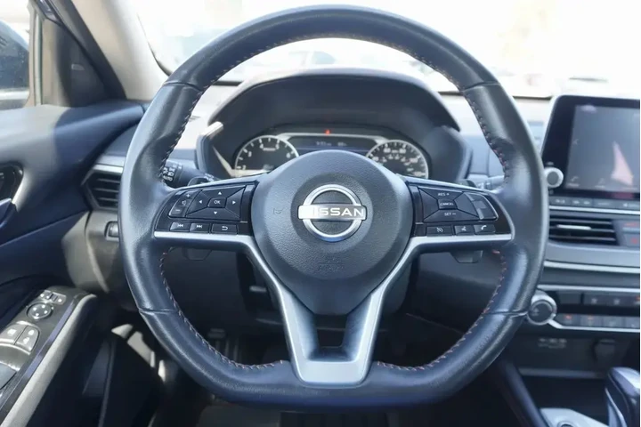 $22988 : Nissan Altima 2024 2.5 SR 4d image 10