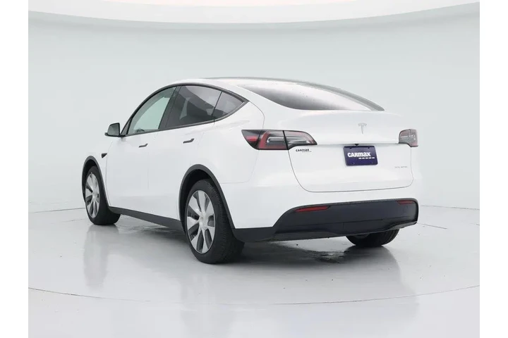 $35998 : Tesla Model Y 2023 AWD Long image 2