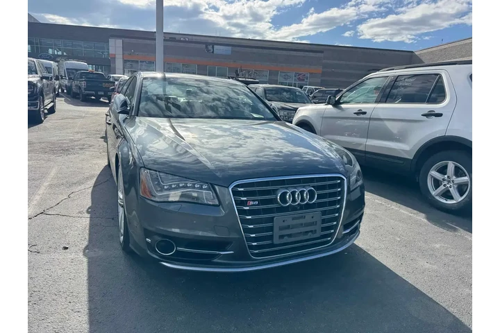 $24237 : Audi S8 2013 AWD 4.0T quattr image 5