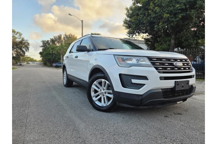 $7300 : Ford Explorer 2017 image 8
