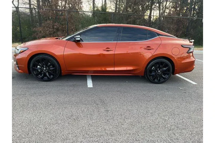 $25439 : Nissan Maxima 2020 3.5 SR 4d image 2