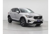 Volvo XC40 2024 AWD B5 Core