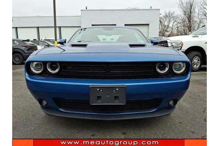 $24650 : Dodge Challenger 2023 SXT 2d image 8