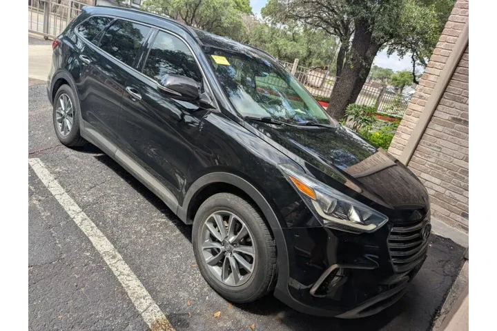 $12990 : 2019 Santa Fe XL SE image 4