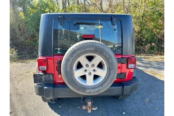 Jeep Wrangler 2014 4x4 Sport image 6