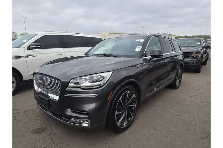 $31999 : Lincoln Aviator 2020 AWD Res image 1