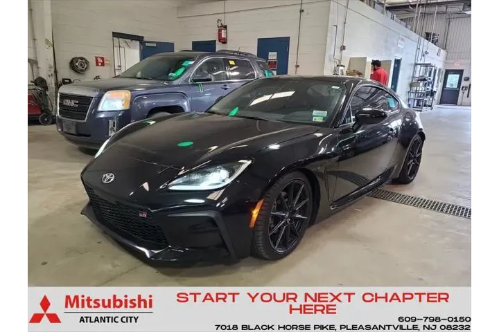 $30990 : Toyota GR86 2023 Premium 2dr image 1