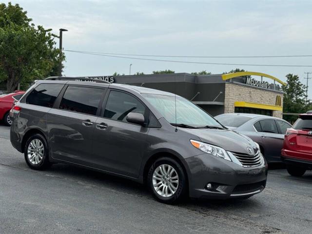 $14495 : 2014 Sienna XLE 8-Passenger image 5