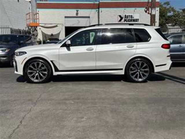 $49990 : 2021 BMW X72021 BMW X7 image 9