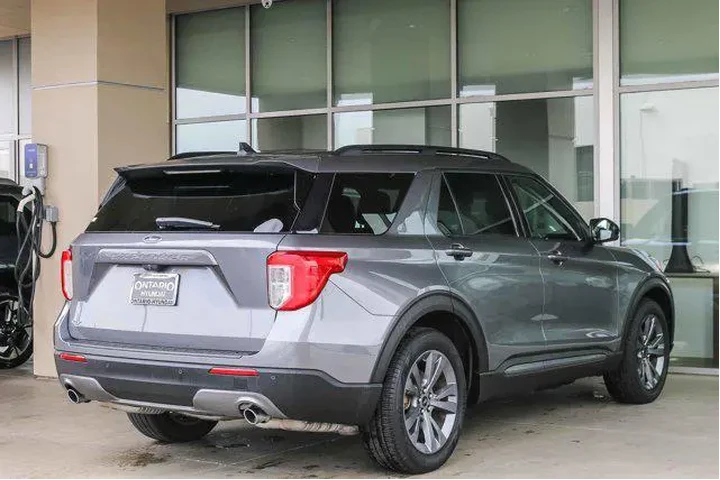 $24936 : Ford Explorer 2022 XLT 4dr S image 8
