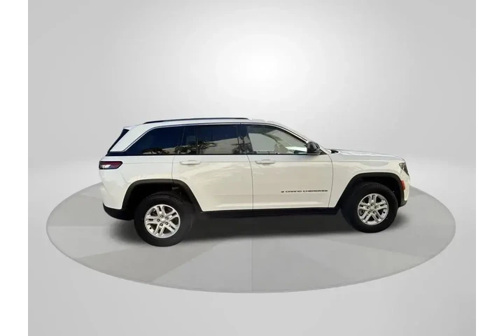 $23575 : Jeep Grand Cherokee 2024 4x2 image 8