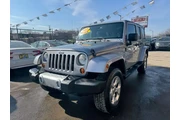 2013 Wrangler Unlimited Sahara thumbnail