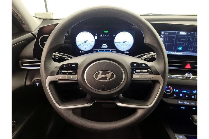 $20998 : Hyundai ELANTRA 2024 SEL 4dr image 10