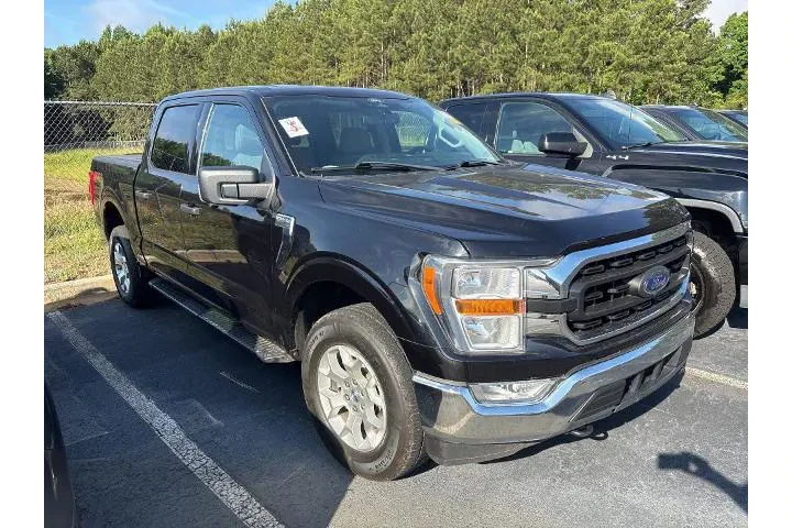 $33573 : Ford F-150 2022 4x4 XL 4dr S image 2