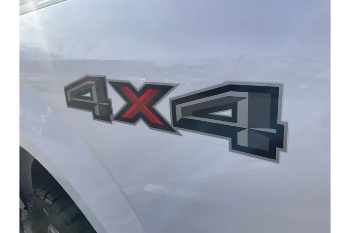 $20985 : Ford F-150 2020 4x4 XL 4dr S image 10