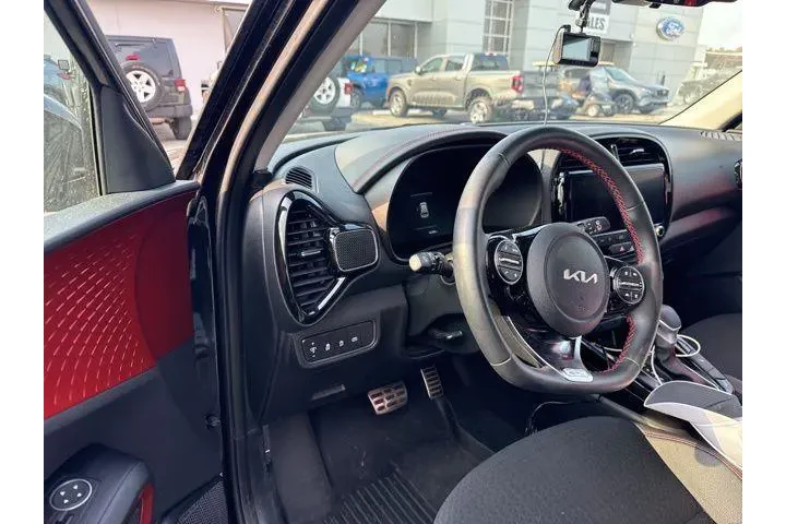 $23221 : Kia Soul 2025 GT-Line 4dr Cr image 10