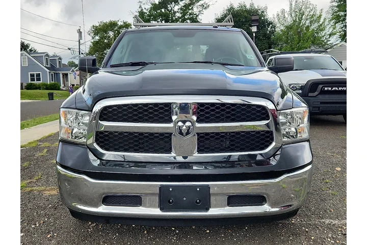 $29455 : Ram 1500 Classic 2023 4x4 Tr image 7
