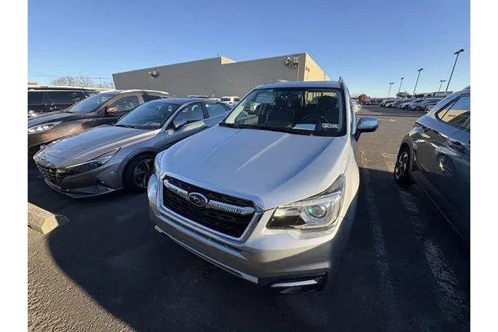 $18998 : Subaru Forester 2017 AWD 2.5 image 5