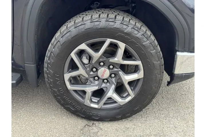 $37715 : GMC Sierra 1500 2023 4x4 SLT image 8