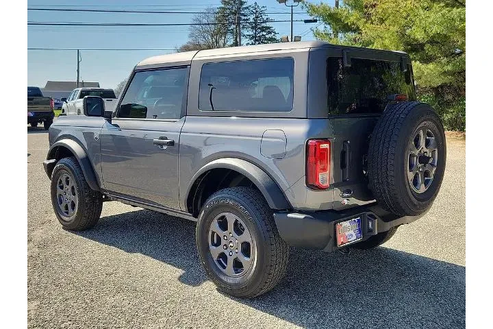 $37644 : Ford Bronco 2023 4x4 Base 2d image 6