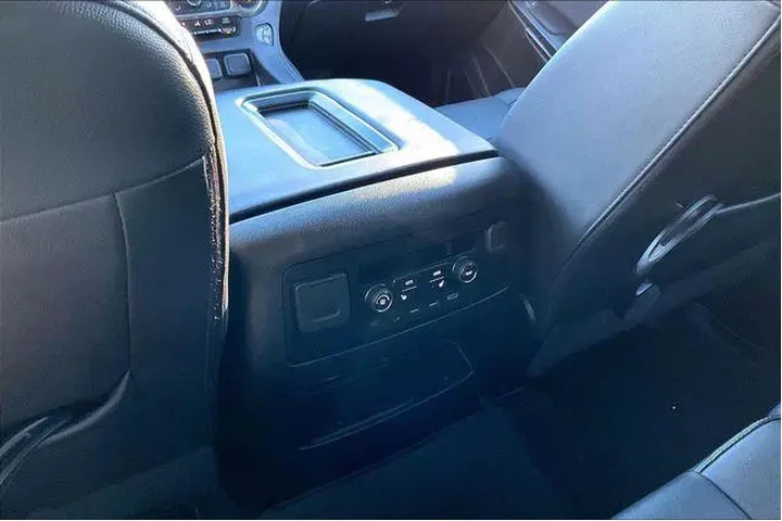 $24750 : GMC Yukon 2018 4x4 SLT 4dr S image 10