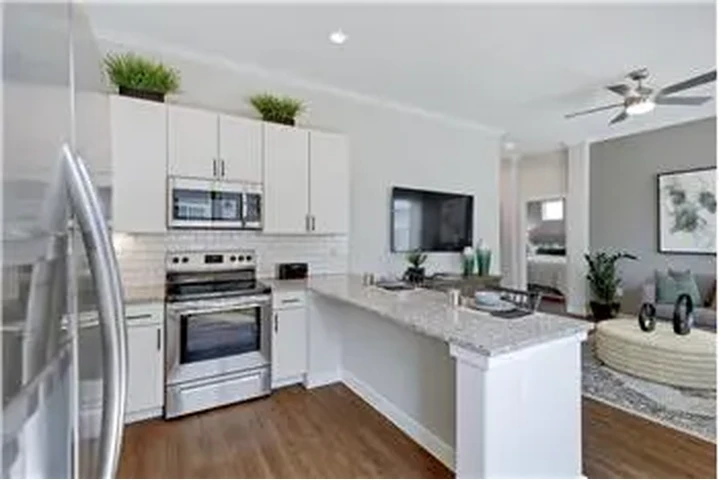 $2149 : Rental property with 2 bedro image 2