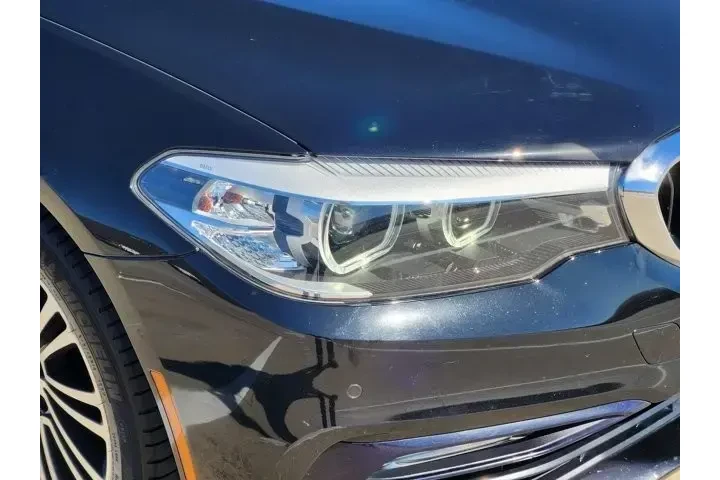 $18917 : BMW 5 Series 2018 530i 4dr S image 9