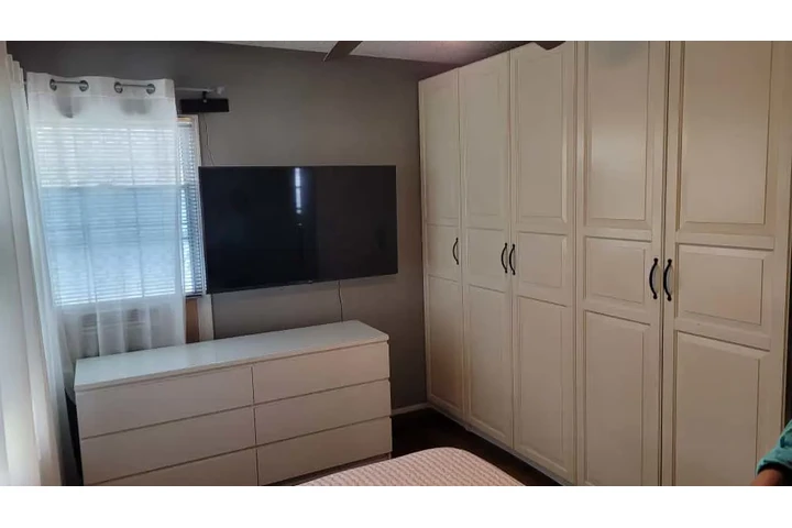 $2800 : Rento Casa en Downey image 10