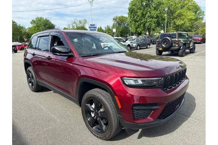 $36500 : Jeep Grand Cherokee 2024 4x4 image 4