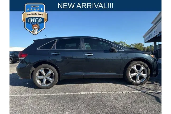 $12998 : Toyota Venza 2015 XLE V6 4dr image 1
