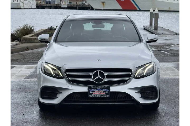 $21988 : 2019 E 300 RWD Sedan image 3