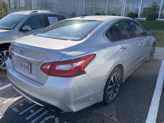 $17988 : PRE-OWNED 2017 NISSAN ALTIMA image 3